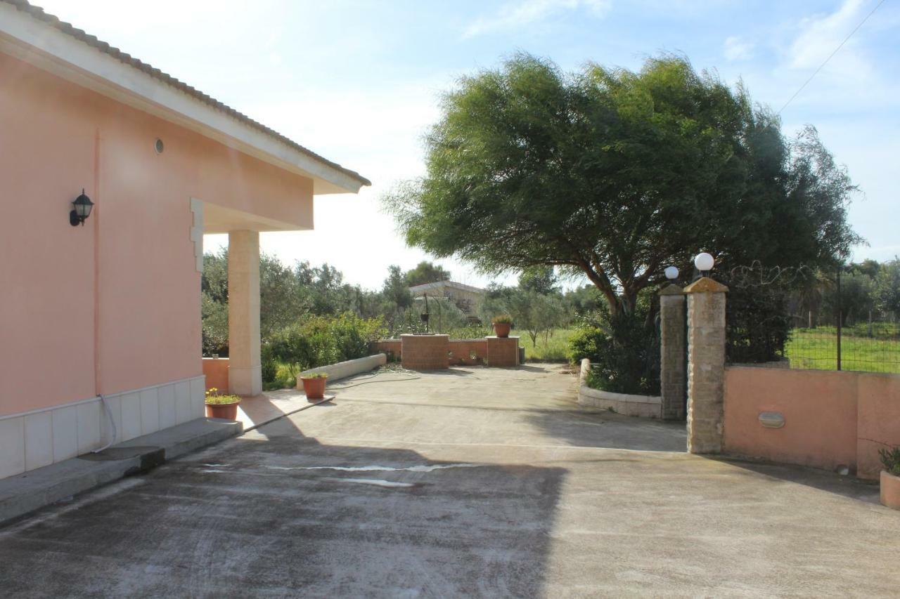 Villa Fior D'Oleandro Санта-Мария-дель-Фокалло Экстерьер фото